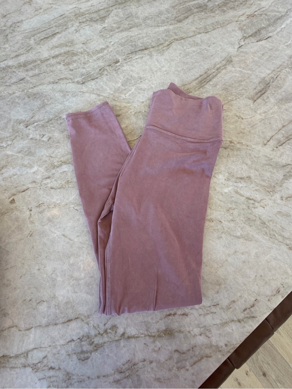 Vuori Mauve High-Rise Leggings